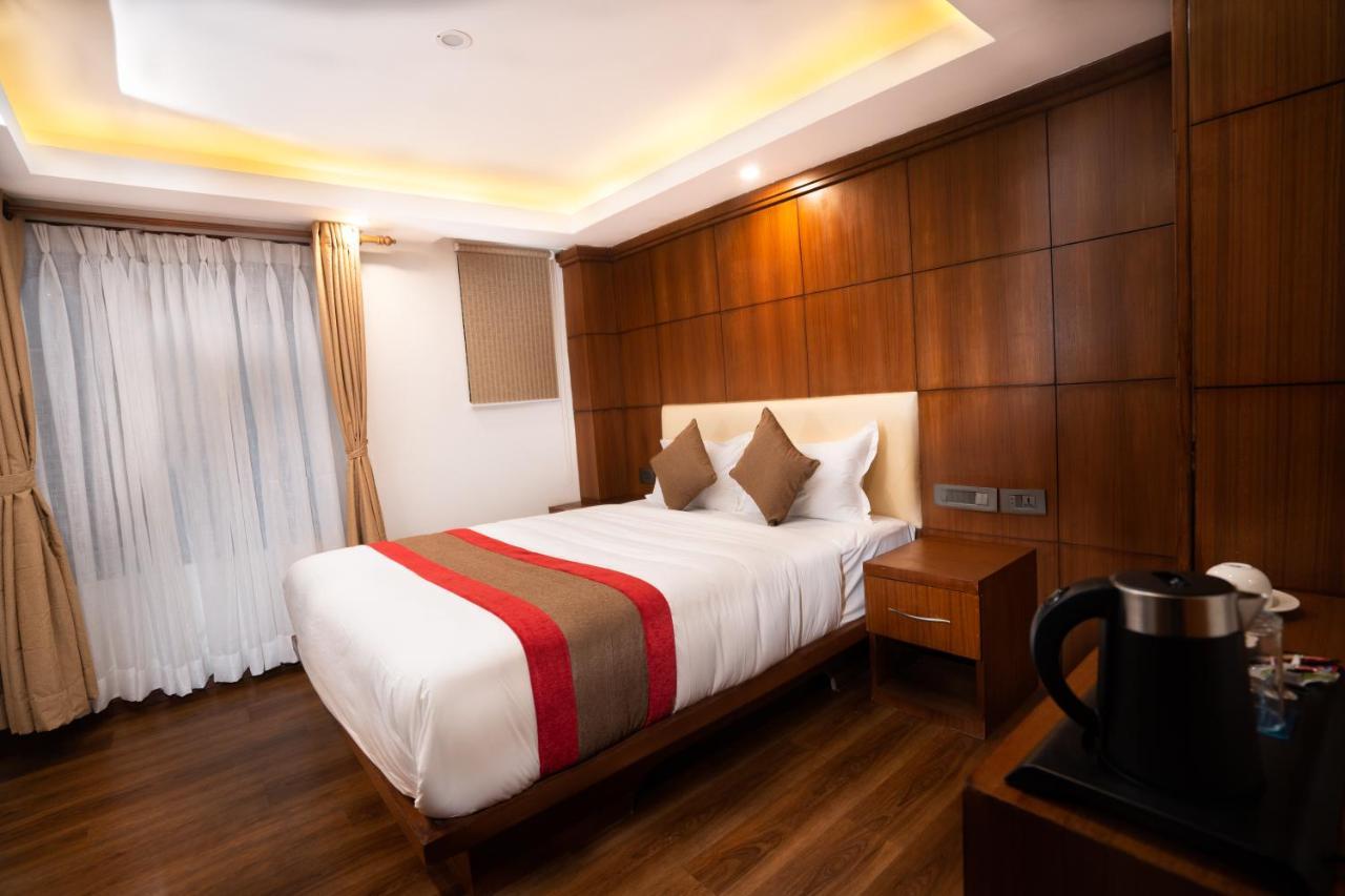 Hotel Kailash Kutee Kathmandu Exteriör bild